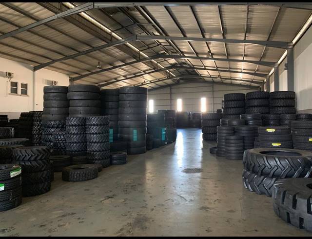 2,310M² WAREHOUSE FOR SALE IN SUNDERLAND RIDGE
